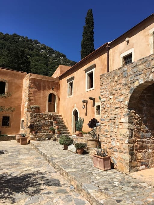 The Cretan Way of Life at the mountains of Rethymno (Mylopotamos)-image